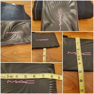 MAC Make-up pouch